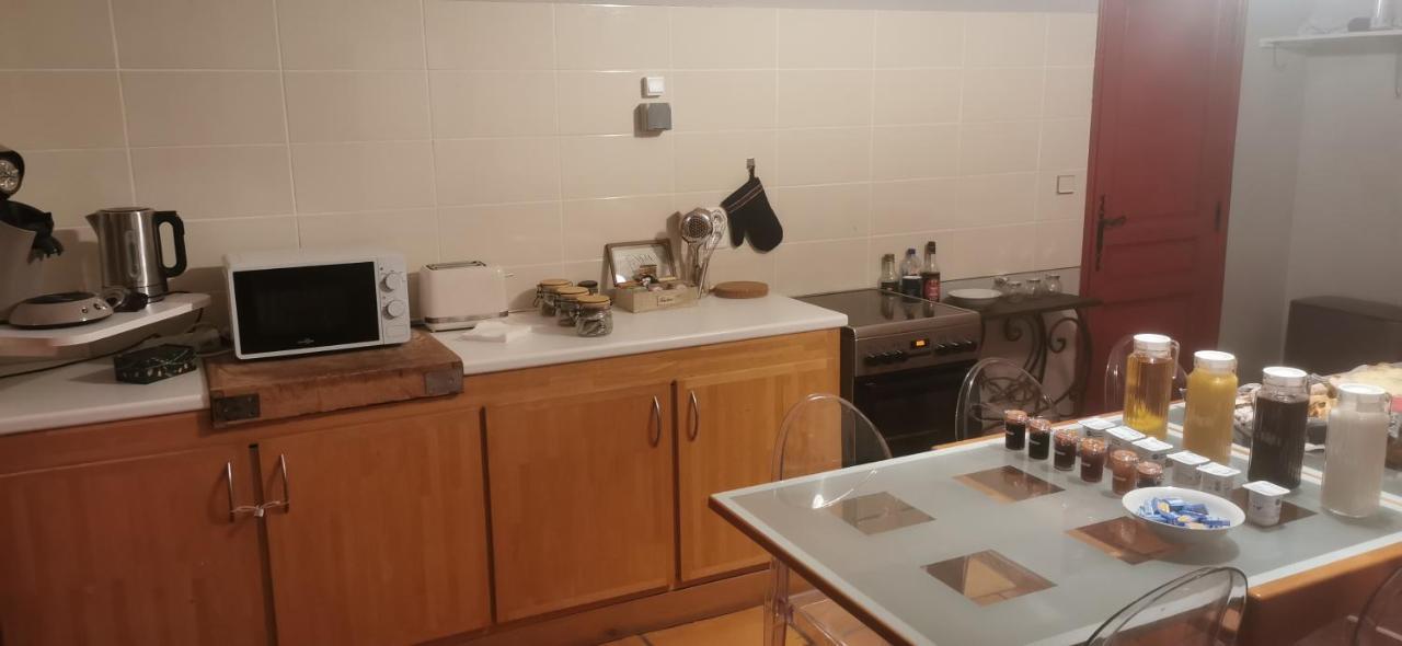 La Ferme Du Puits Carre Bed & Breakfast Lamasquere ภายนอก รูปภาพ