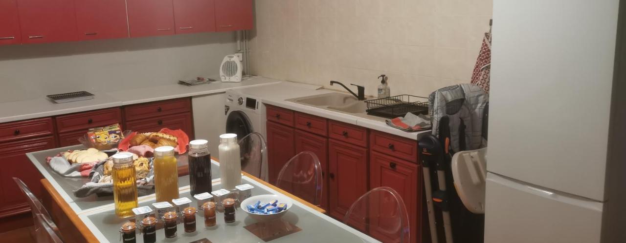 La Ferme Du Puits Carre Bed & Breakfast Lamasquere ภายนอก รูปภาพ